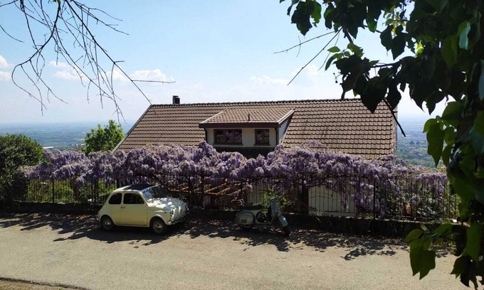 Cavoretto Apartamento | Une Fenêtre sur le Piémont sur la Colline de Turin, à Revigliasco Torinese