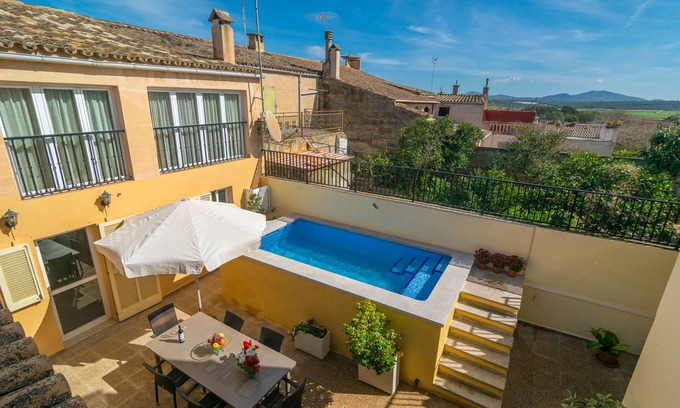 Ariany Villa | UNIO 36 - Maravillosa casa en el centro de la isla con piscina privada. Wifi gratis.