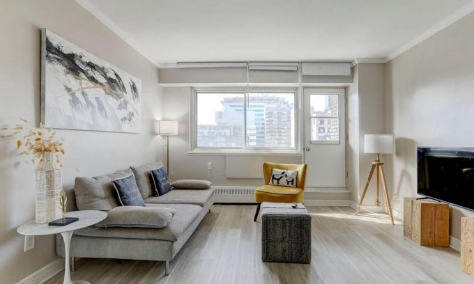Downtown Montreal Apartamento | Unique 1-bedroom apartment
