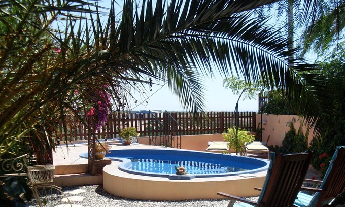 Los Vives Casa | Casa cueva única del siglo XIX en La Murada, Nr Elche, Costa Blanca con piscina