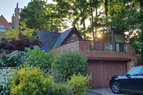 The Park Apartamento | Unique 3 b'room house + free parking/city centre
