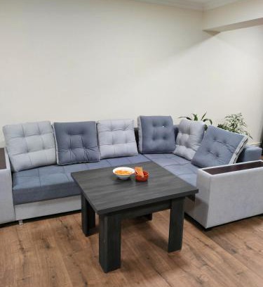 Vagharshapat Apartamento | Unique Artist Apartment