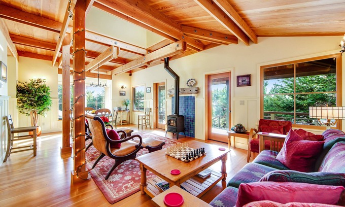 Gualala Casa | Unique coastal retreat boasting ocean views, spacious deck, lofted layout & WiFi