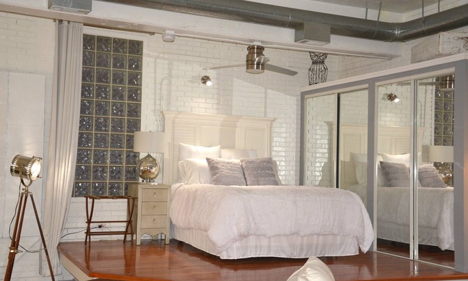 Shreveport Condominio | Unique, Contemporary Downtown Condo.
