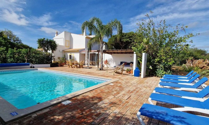 Moncarapacho e Fuseta Villa | Villa de campo única, perfecta para sus vacaciones relajadas