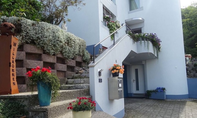 Kehrsatz Apartamento | Cozy Spacious Apartment