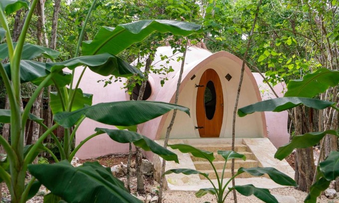 Soliman Bay Cabina | Unique Jungle Dome 2 Queen Beds