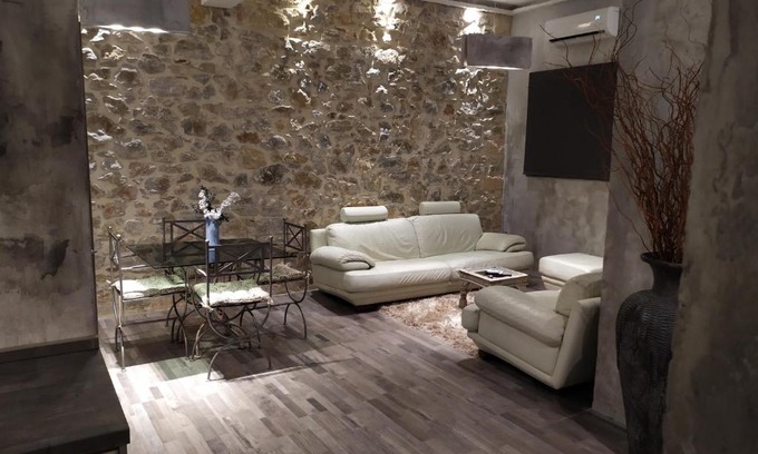 Papagou-Holargos Casa | Unique Luxury House