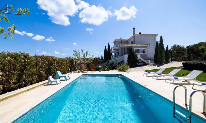 Spata-Artemida Villa | Villa de lujo única Abelos cerca del aeropuerto y del centro de Atenas, cerca de la playa de arena.