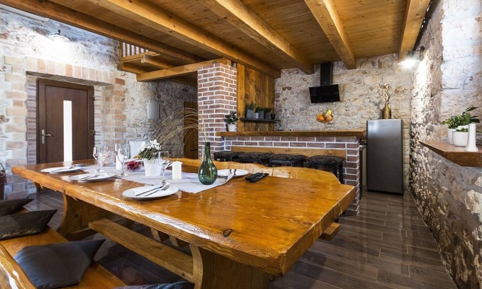 Jadreski Casa | Única casa antigua de Istria renovada, 4 + 1 personas (NUEVO 2019)