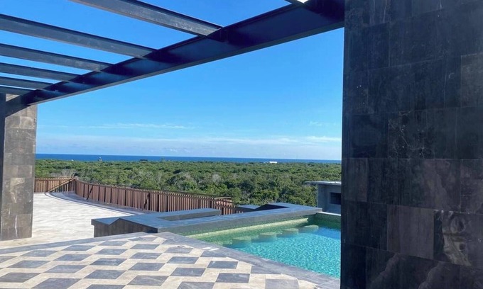 Playa Paraiso Apartamento | Unique Rooftop Sea View Walking to Beach The Best