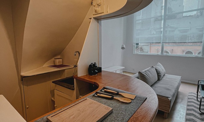 Retiro Apartamento | Espacio único: duplex luminoso cerca de Galerías Pacífico