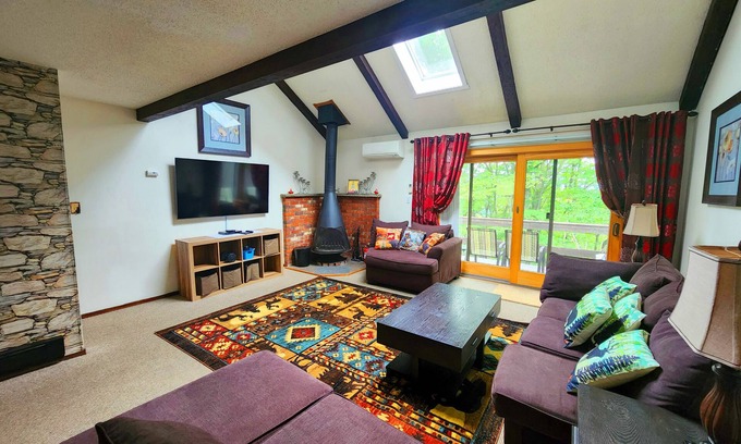 Village at Camelback Casa | Unique Spacious 3 Bedrooms Mountain Townhouse