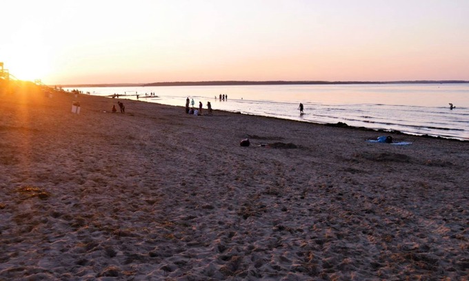Shediac Apartamento | Unique Stay on the main street of Shediac, NB