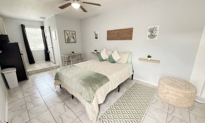 Buena Ventura Lakes Apartamento | Unique Studio Minutes From Disney & Universal