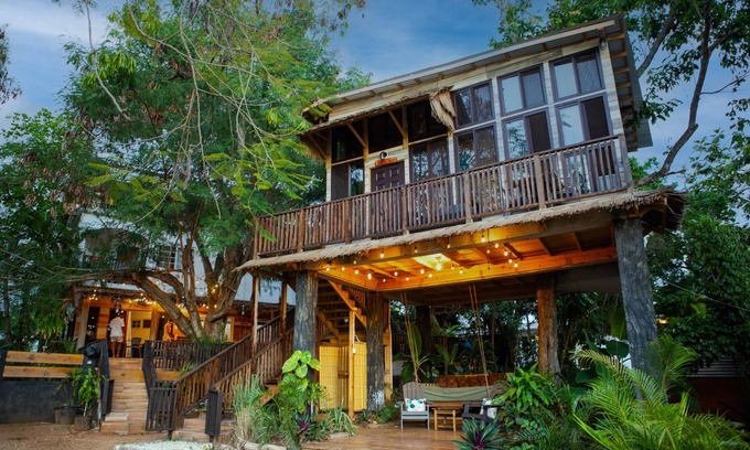 West End Casa | Unique Treehouse Cabin with Ocean Views on West End Negril; Romantic Escape