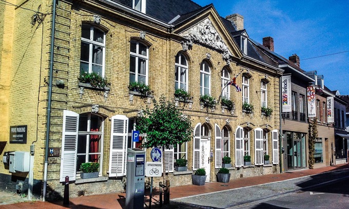 Poperinge Casa | Casa de vacaciones de 4 estrellas, centro Poperinge, Club de Oficiales Británicos, Primera Guerra Mundial, 24 pers.
