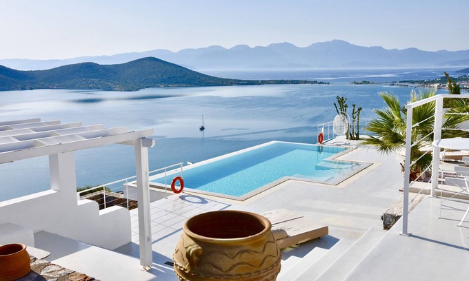 Elounda Villa | VILLA EXCEPCIONAL FRENTE AL MAR: VILLA LA EMOCIÓN