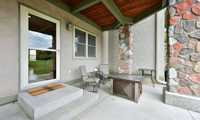 Birchwood Condominio | Unit 109 2 Bdrm/ 2 Ba 2 Bedroom Condo