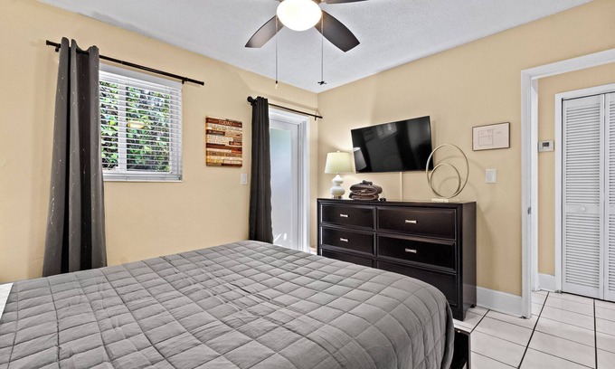 Middle River Terrace Condominio | Unit 2 - Cozy apartment in Fort Lauderdale