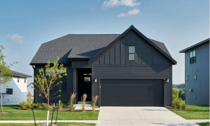 Cascade Township Casa | Unit 2377J | 3bd/2bth | Single-Family Home