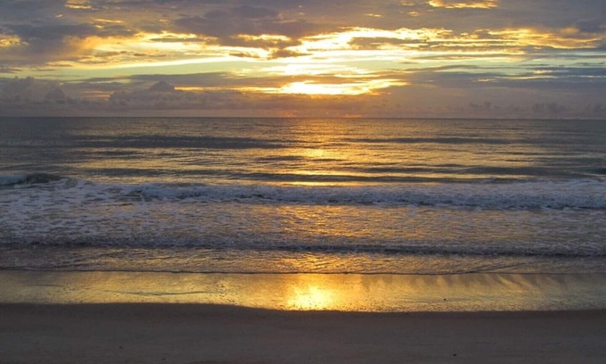 Ocean Grove Terrace Casa | Unit 4 Oceanside 2Bd 1Ba Condo In Ormond-By-The-Sea w/ Large Private Beach Deck