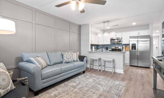 Clarksville Casa | Unit #808 Peachers Place Townhomes