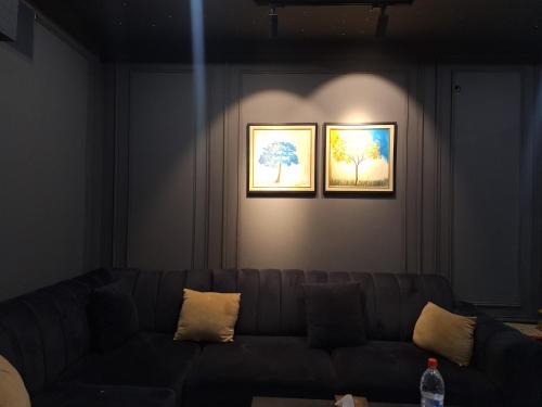 Lahore Apartamento | Universe Apartment 1bedroom By StayLux Suits