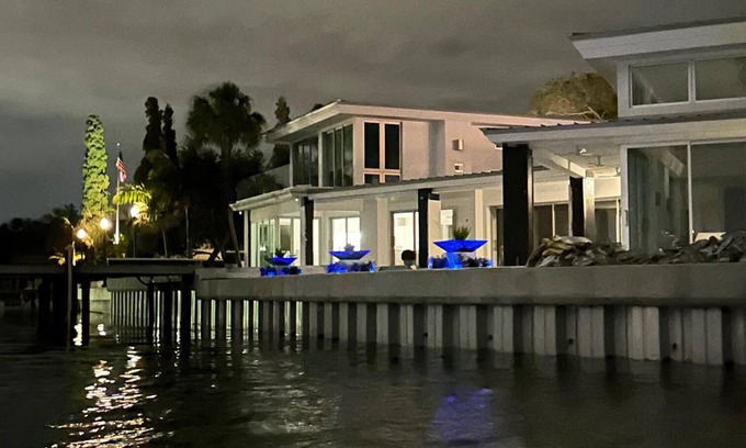 St. Petersburg - Clearwater Casa | Unmatched Waterfront Contemporary home with Unbelievable Views.