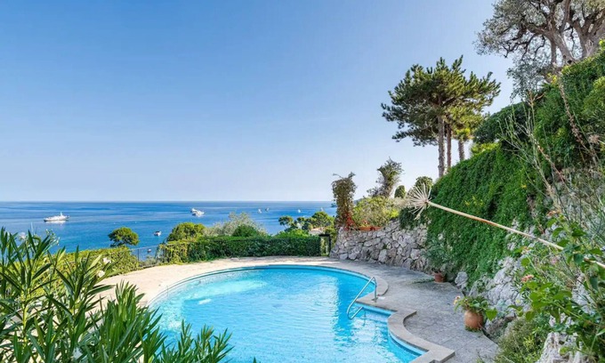 Saint-Jean-Cap-Ferrat Apartamento | UNPARALLELED PANORAMIC VIEWS OF COASTAL BLISS IN VILLEFRANCHE AND CAP-FERRET