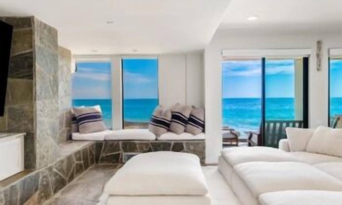 Central Malibu Casa | Casa de lujo frente al mar en Malibu - Disponible a corto o largo plazo