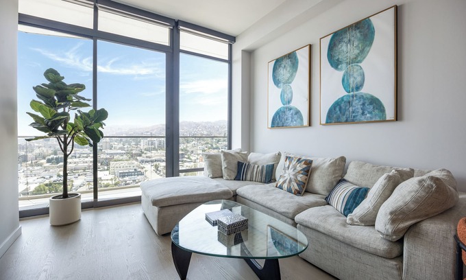 Hollywood Apartamento | Unrivaled Luxury: Hollywood Terrace 2BD Penthouse with Panoramic Views!