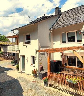 Kransberg Casa | Unterkunft4You-Ferienhaus-Zum-Burgfried