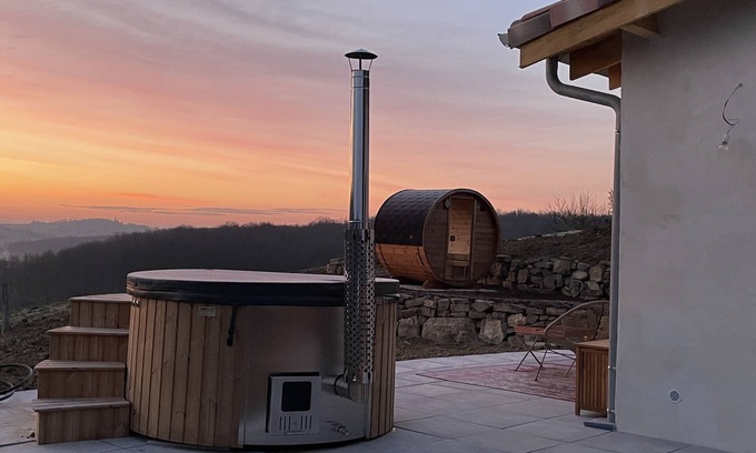 Grazac Apartamento | Unusual in the heart of nature, Nordic bath, panoramic sauna