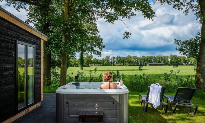 Municipality of Rijssen-Holten Casa | Unwind in your own sauna and jacuzzi!