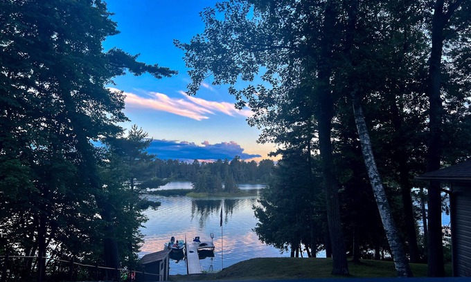 Hackensack Casa | Vista de la isla en Birch Lake Dos casas