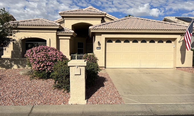 Palm Valley Casa | Updated 2024 home in Beautiful Pebble Creek AZ w/world class golf and amenities
