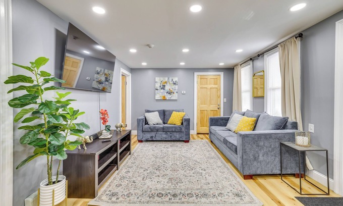 Waterbury Apartamento | Updated Apartment in Downtown Waterbury!