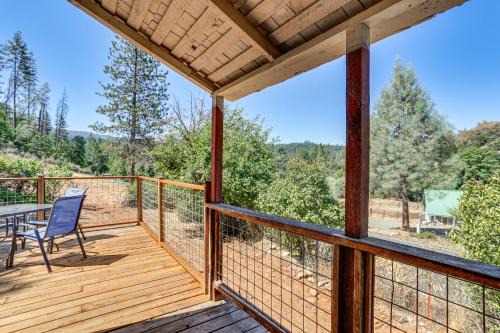 Lewiston Casa | Updated Cabin in Lewiston Historical District!