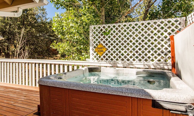 Upper Moonridge Casa | Updated home with spa, pool and ping-pong tables, king suite, bunk room + more!