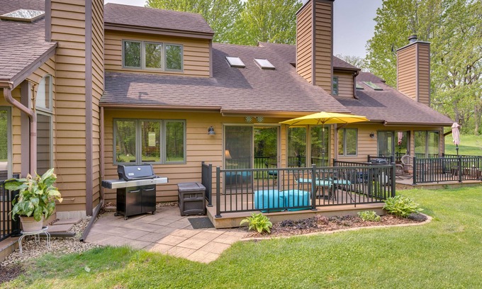 The Galena Territory Casa | Updated Retreat w/ Golf Course & Wildlife Views!