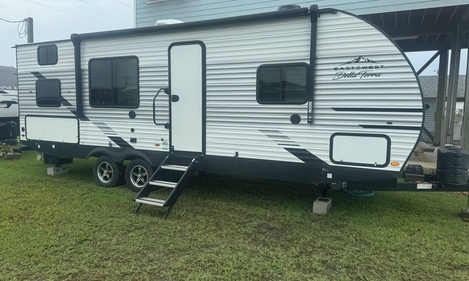 Holly Beach Casa | Updated RV with AC in charming Holly Beach, LA steps from the beach