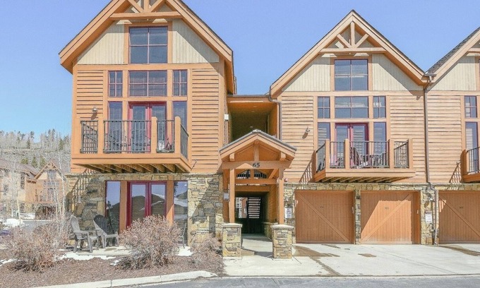 Keystone Casa | Updated Unit, Gorgeous Mountain View!