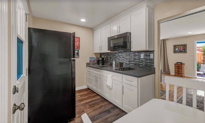 Santa Rosa Apartamento | Upgraded Vintage Studio near downtown SR