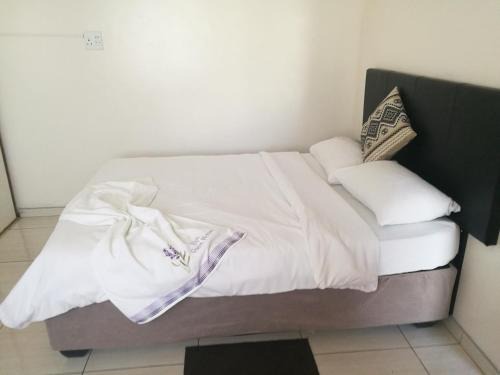 Otjiwarongo Casa | Upi guesthouse