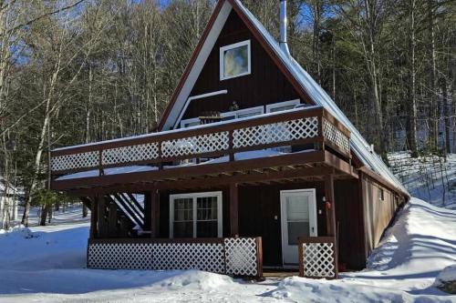 Ludlow Casa | Upper A-Frame Escape