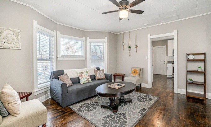 Michigan City Apartamento | Upper Dunes Getaway of Michigan City - Brand New!
