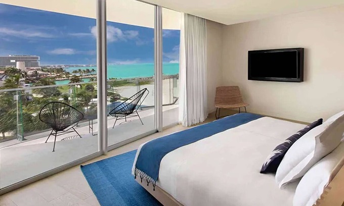 Downtown Cancun Hotel | Upscale Beach Retreat with Balcony, Partial Ocean Views, and Outdoor Pool!