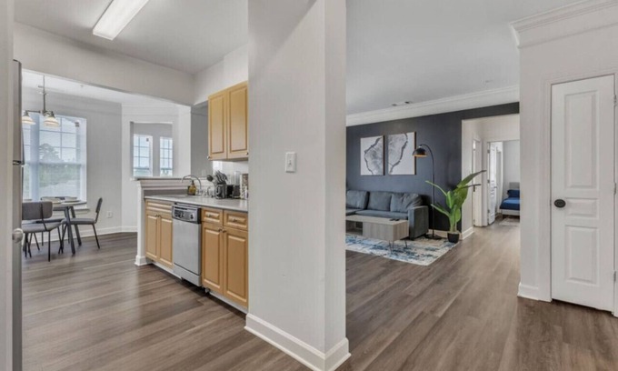 Southwest Raleigh Apartamento | Upscale King 2BR Suite—Mins to Downtown Raleigh!