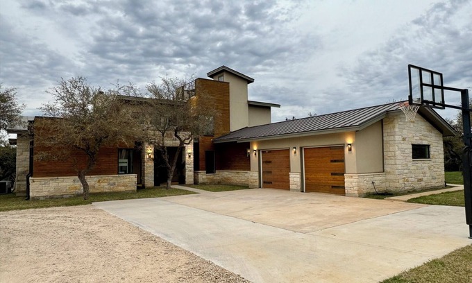 Wimberley Casa | Upscale Modern Hill Country Home! Has it ALL